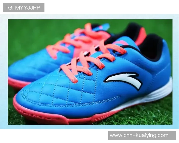 探索足球鞋的魅力与创新设计,提升您的比赛表现与舒适体验